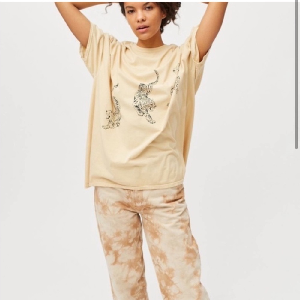 UO Project Social Graphic Tee